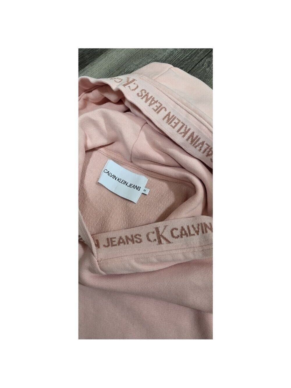 Calvin Klein Women's Pink Sweet Capuche Femme Crop Hoodie Medium Logo Sweatshirt - Picture 7 of 10